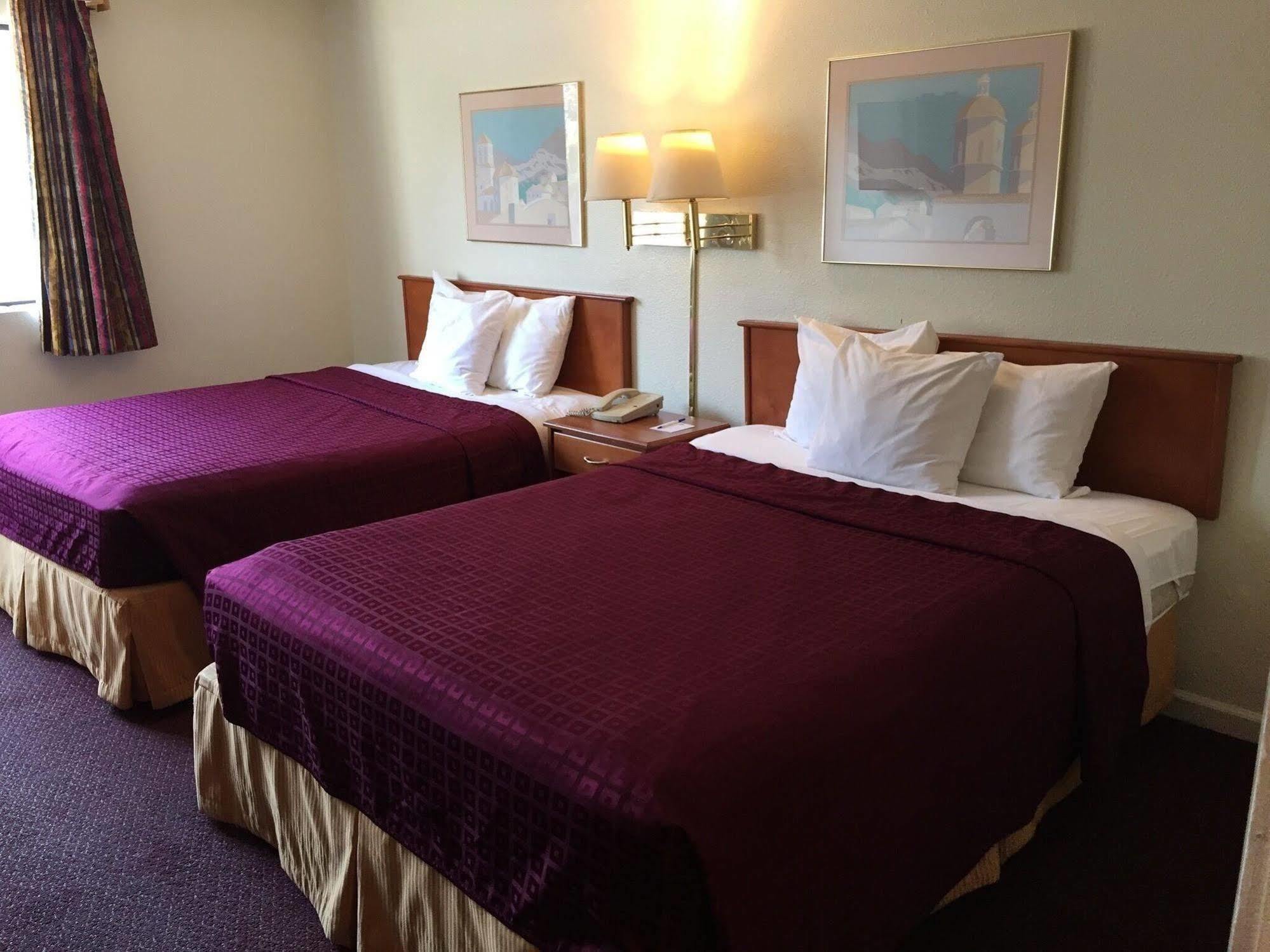 Americas Best Value Inn Stockton Eksteriør bilde